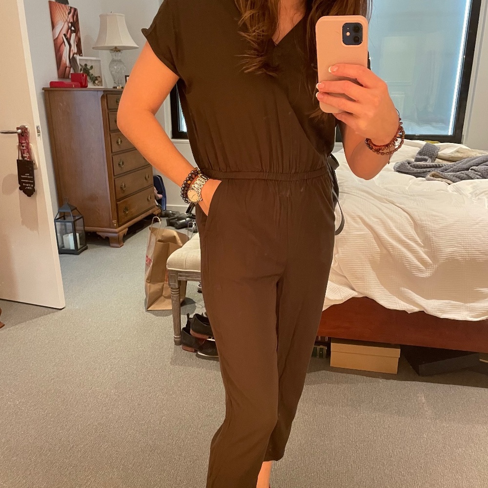 Lou & Grey Olive Green jumper